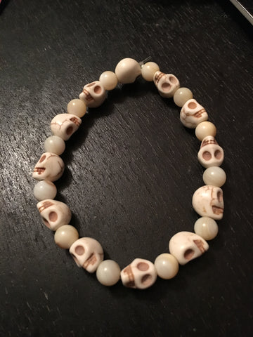 Skull and bone bead bracelet 